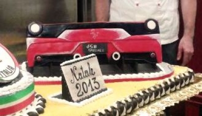 Maranello, un &#039;bolide&#039; di cioccolato della pasticceria Remondini per il Ferrari Club Italia