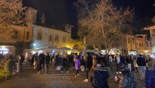 I mercatini di Natale di Grazzano Visconti fanno il boom di presenze e continuano fino all’8 gennaio