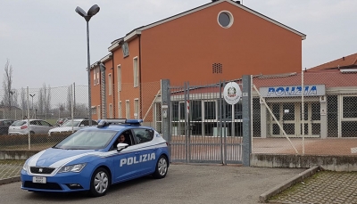 Aggressione in centro storico a Carpi: 30enne italiano arrestato dalla Polizia di Stato