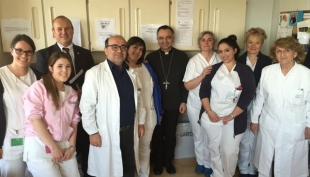 Giornata del Malato: la visita di Mons. Erio Castellucci al Policlinico