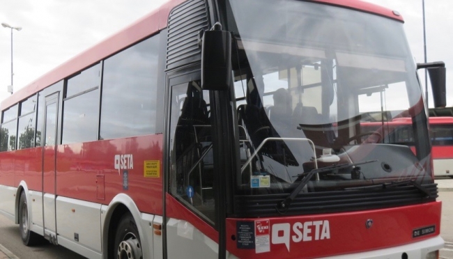 Reggio Emilia: passeggero violento aggredisce e minaccia l’autista del bus