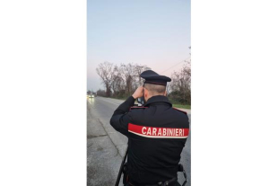 Controlli alla circolazione stradale dei Carabinieri della Stazioni di Langhirano e Tizzano Val Parma
