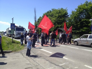 Lavoratori in rivolta, rallentato il traffico sull&#039;asolana di Parma