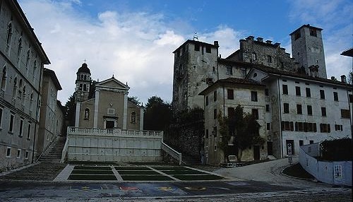 Feltre_Piazza_Maggiore_1_1.jpeg