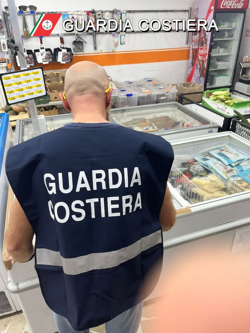 Guardia_Costiera_negozio_2.jpeg