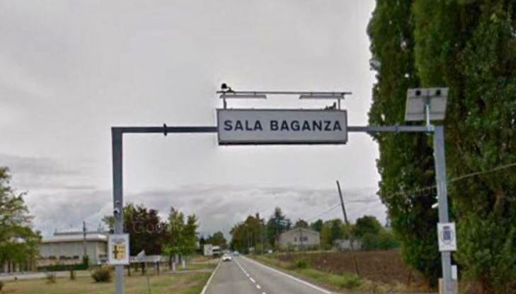 Sala_Baganza-Cartello_stradale.jpg