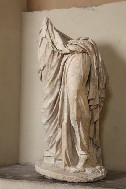 Statua Kleomene piacenza palazzo farnese