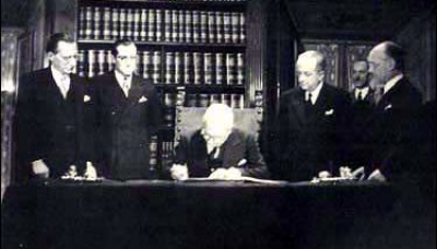 Firma della Prima Costituzione