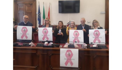 &quot;Dolce come la prevenzione&quot;, la campagna di Armonia a sostegno della Breast Unit nel mese della salute in rosa