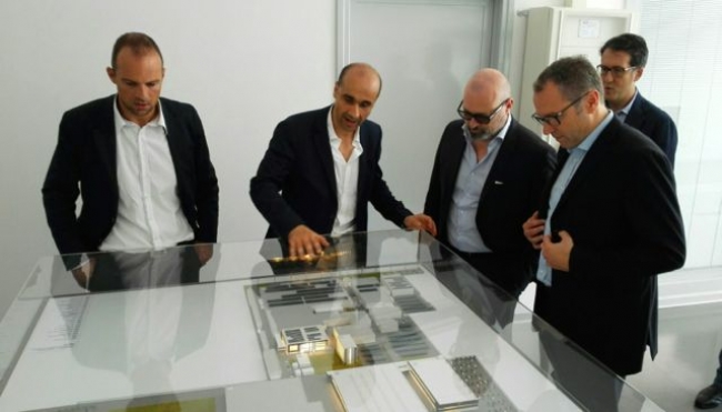 Imprese. Il presidente Bonaccini in visita alla Lamborghini a Sant&#039;Agata Bolognese