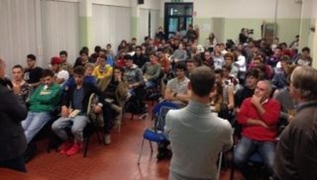 Reggio Emilia - Gli studenti dello Zanelli scoprono il valore dell&#039;attività dei Consorzi per territorio e agricoltura