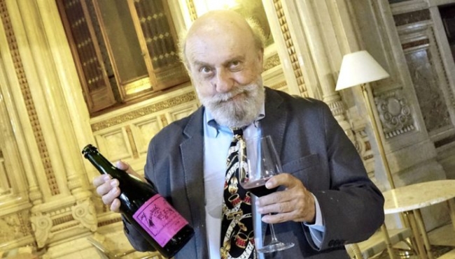 Enrico Beruschi festeggia cinquant’anni di carriera e riceve il Premio Mangiacinema Pop