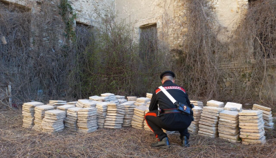 Fornovo, i Carabinieri sventano un furto di piastrelle