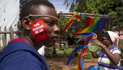 Uganda, approvato il disegno di legge che impone la pena di morte per gli omosessuali