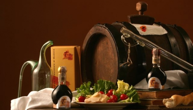 Parmigiano Reggiano e Aceto Balsamico Tradizionale di Modena protagonisti di &quot;Al meni&quot;
