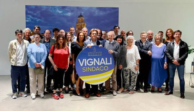 Presentata la lista civica di Vignali: 12 donne e 20 uomini