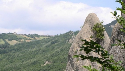 Alla scoperta dei Salti del Diavolo e del gioco vichingo del Kubb