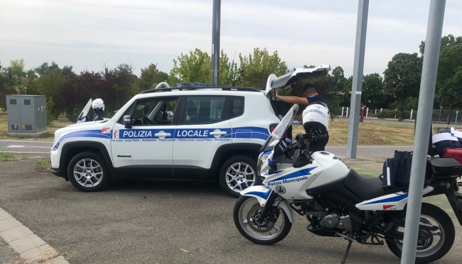 Polizia Locale. Due denunciati: uno recidivo al volante senza patente, l’altro con falsa licenza di guida