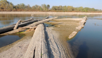 Siccità-Fiume Po: per la prima volta da inizio estate le portate tornano ai livelli minimi (video)