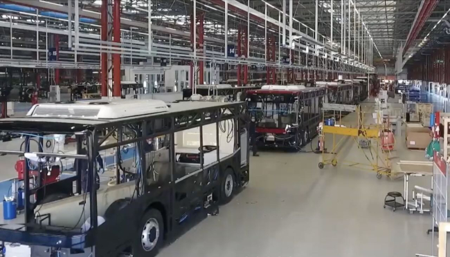 Industria Italiana Autobus: finanziamento da 50 milioni di euro per incrementare la produzione di autobus elettrici e a metano