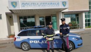 Trasportava sull&#039;auto oltre un chilo di cocaina: arrestato dalla Polizia di Stato un trentanovenne italiano.