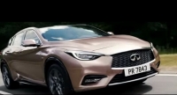 Nuova Infiniti Q30