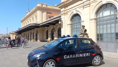Picchiano il tassista che pretendeva il pagamento della corsa da Sissa Trecasali alla stazione di Parma
