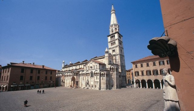 Modena - Musei aperti per Pasqua: arte, foto e motori