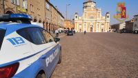 Carpi: controlli serali dalla Polizia di Stato in centro.