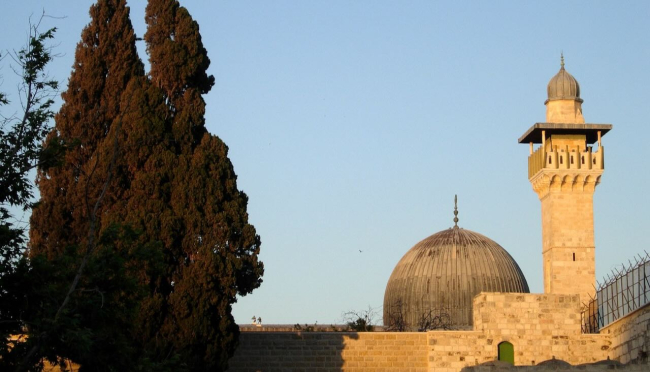 Scontri nel mese del Ramadan alla moschea di Al-Aqsa a Gerusalemme