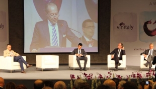 Un momento del convegno inaugurale di Vinitaly