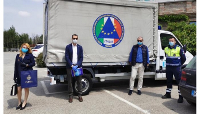 L&#039;Associazione Cinese della piccole e medie imprese in Italia ha donato 10 mila mascherine al Comune di Parma
