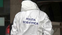 Cadavere semicarbonizzato trovato in un appartamento dismesso