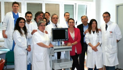 Modena - Diagnosi del cancro al Polmone: donato un broncoscopio portatile alla Chirurgia Toracica