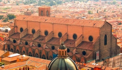 UniCredit per i commercianti e gli artigiani del Centro Storico di Bologna