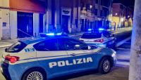 Polizia di stato: 1 arresto per furto con strappo