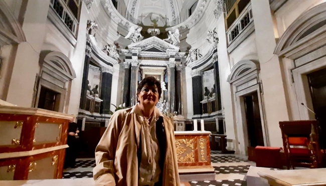 Welleda Tomasi Cantù nella Chiesa degli Artisti di Roma per la commemorazione della figlia Giovanna Tomasi - ph. Francesca Caggiati