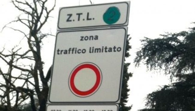 PIù accessi in Ztl con permesso scaduto? La multa è una sola.