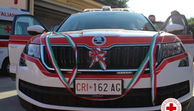 Nuova automedica acquistata dal Comitato di San Secondo della Croce Rossa Italiana grazie alle donazioni dei cittadini