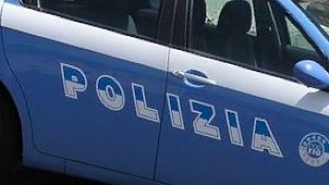 Reggio Emilia - Immigrato irregolare espulso dalla Polizia dopo una notte brava