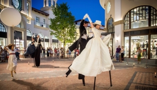 L&#039;estate di Fidenza Village: un viaggio con il &quot;Summer Festival&quot;