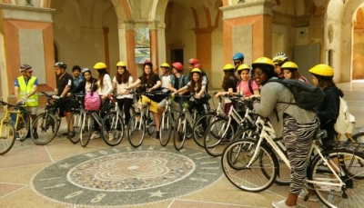 Guastalla, servizio di biciclette a noleggio inaugurato dagli alunni dell&#039;Istituto Comprensivo Kennedy di Reggio Emilia
