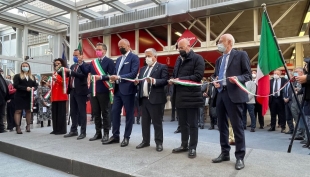 Taglio del nastro per la fiera Eima International a Bologna. 