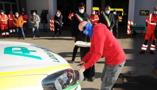 Assistenza Pubblica Langhirano: inaugurati i nuovi mezzi donati da un “anonimo” benefattore e dal motoclub