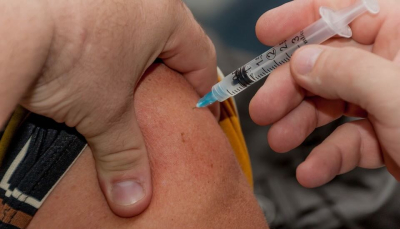 Niguarda: l’infermiera “facilitatrice” recluta e vaccina i pazienti in attesa