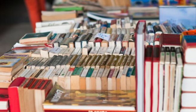 Istat: gli italiani riprendono in mano i libri