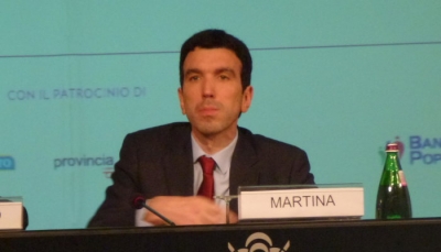 Maurizio Martina - inaugurazione vinitaly 2014