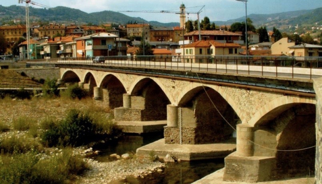 Borgotaro: ispezione alle parti immerse del ponte San Rocco
