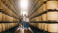 Parmigiano Reggiano: CIBUS l'occasione per il lancio del Festival dei Caseifici Aperti