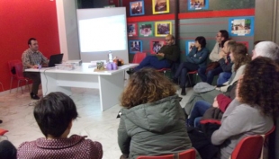 Piacenza - Internet e i social network, serata al Centro per le famiglie Quartiere Roma